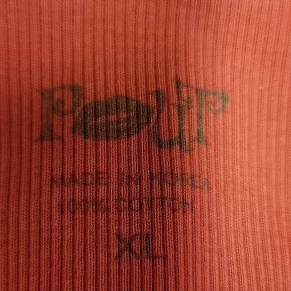 Pout Shirt woman's size XL - Picture 3 of 12